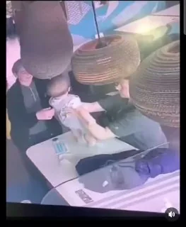 宝宝卡头 😑 幽默你